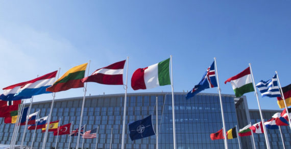 Nato: la guerra delle percentuali di fondi da investire nella difesa