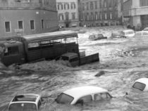 I Carabinieri “Angeli del fango 1966”