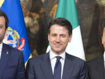 Sì del Senato alla fiducia al governo di Giuseppe Conte