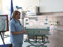 Kosovo: Esercito dona incubatrice al reparto di neonatologia