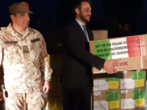 Niger, Militari italiani donano farmaci e presidi medici