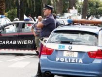 Gesti offensivi e parolacce alle Forze dell’ordine e ai Vigili Urbani: Cosa si rischia