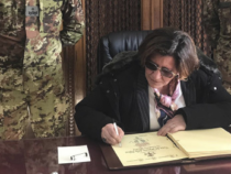 Ministro Elisabetta Trenta: Conclusa la visita in Sicilia