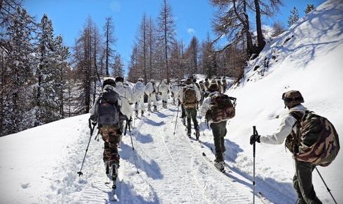 Lettonia: Le truppe alpine dell’Esercito Italiano in addestramento