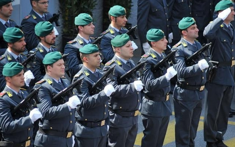 Guardia di Finanza, aumentano i militari sul territorio italiano