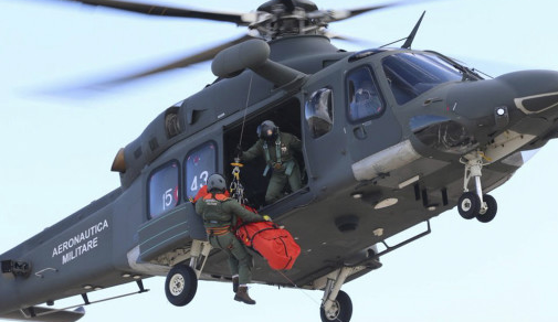 Le Forze Armate mettono a disposizione elicotteri per l’Emergenza Incendi