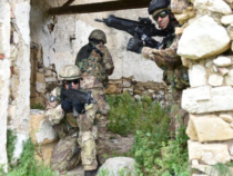 Esercito: Duro addestramento dei Bersaglieri del 6° Reggimento di Trapani