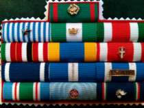 Circolare: Servizio Ricompense e Onorificenze – Autorizzazione a fregiarsi di onorificenze non nazionali