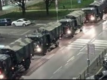 Coronavirus: Bergamo, le bare sui camion militari