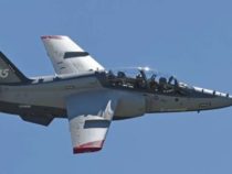 Leonardo: L’aereo da addestramento M-345 fa volare le Frecce Tricolori