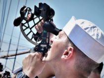 Nave Amerigo Vespucci: Attività di osservazione astronomica e riconoscimento stellare
