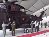 Aeronautica Militare: Cerimonia di scoprimento del nuovo elicottero HH-101 al 19° Stormo di Grazzanise