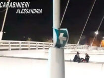 Carabiniere salva una giovane che ha tentato il suicidio