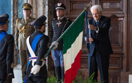 Onorificenze: Il Presidente Mattarella consegna quelli al Merito della Sanità.