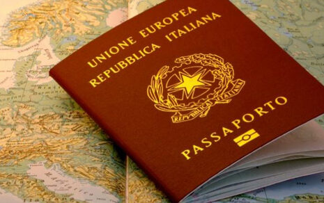 Passaporto: pubblicato in gazzetta ufficiale il decreto con i nuovi costi