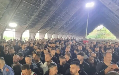 G7 in Puglia, i carabinieri ammassati come Bestiame